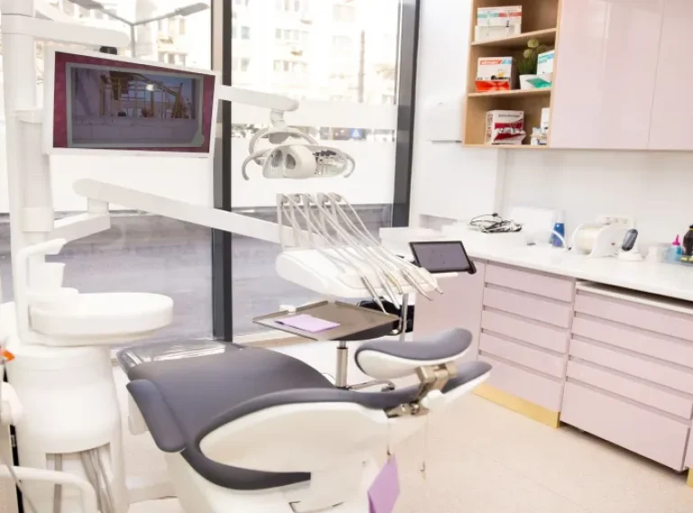 best-dentist-bucharest-romania-4 best-dentist-bucharest-romania-4